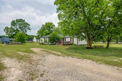 411 W Houston St, Leonard, TX 75452 - Photo 4