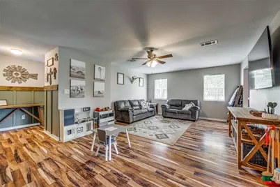 411 W Houston Street, Leonard, TX 75452 - Photo 6