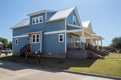 1804 SW Barnard Street, Glen Rose, TX 76043 - Photo 1