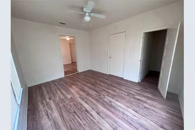 317 Ritchey Street, Gainesville, TX 76240 - Photo 8