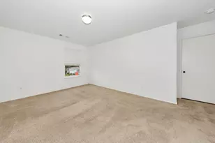 6021 Lucas Ct, Fort Worth, TX 76119 - Photo 24