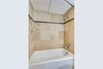 5844 Sandhurst Lane #D, Dallas, TX 75206 - Photo 26