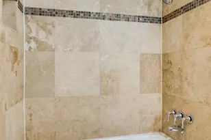 5844 Sandhurst Ln, Dallas, TX 75206 - Photo 26