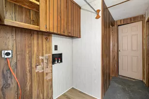 190 Creek Dr, Whitney, TX 76692 - Photo 8