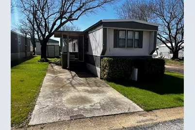 3130 Parkerville Road #35, Lancaster, TX 75146 - Photo 1