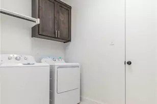 10166 Budtime Ln, Dallas, TX 75217 - Photo 24