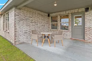 411 Sunflower Trl, Cleburne, TX 76033 - Photo 30