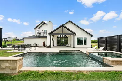 130 Nicholas Way, Decatur, TX 76234 - Photo 6