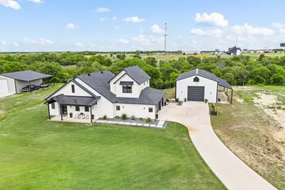 130 Nicholas Way, Decatur, TX 76234 - Photo 32