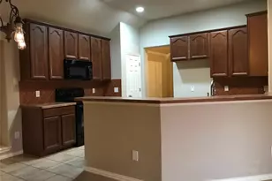 2732 Cascade Cove Dr, Little Elm, TX 75068 - Photo 6