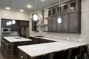 7040 Cross Point Ln, Little Elm, TX 76227 - Photo 4