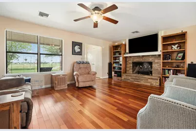 2752 S Branch Road, Krum, TX 76249 - Photo 8