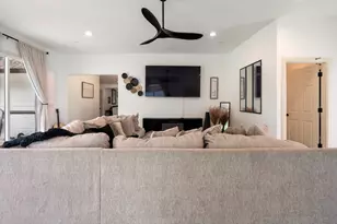 1411 Harvest Hill Ln, Arlington, TX 76014 - Photo 6