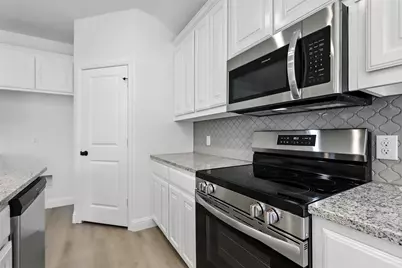 1419 Quail Creek Drive, Cleburne, TX 76033 - Photo 10