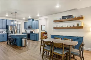 2610 Austin Dr, Granbury, TX 76048 - Photo 10