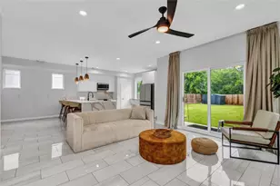 1619 Homeland St, Dallas, TX 75212 - Photo 10