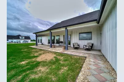 12530 Doyle Road, Krum, TX 76249 - Photo 30