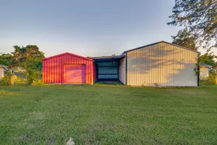 3447 Co Rd 2182, Greenville, TX 75402 - Photo 6