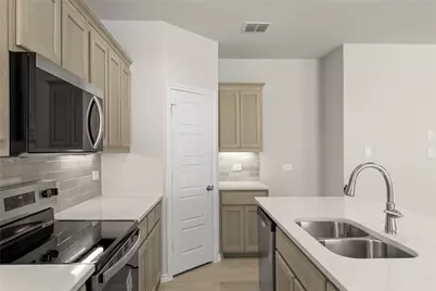 1641 Meadow Crest Drive, Aubrey, TX 76227 - Photo 12