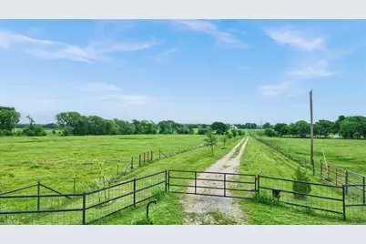 5235 Fm 1752 S, Whitewright, TX 75491 - Photo 34