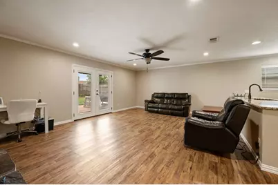 1823 E Cedar Elm Drive, Arlington, TX 76012 - Photo 6