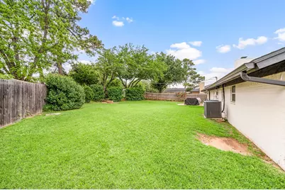 1823 E Cedar Elm Drive, Arlington, TX 76012 - Photo 18