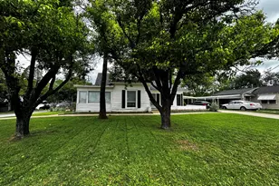 322 Hill St, Grand Prairie, TX 75050 - Photo 14