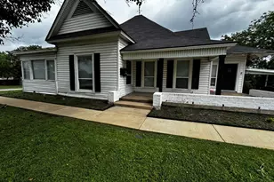 322 Hill St, Grand Prairie, TX 75050 - Photo 20