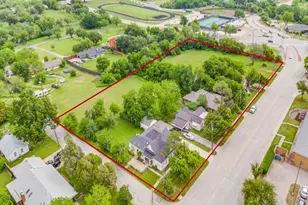 322 Hill St, Grand Prairie, TX 75050 - Photo 4