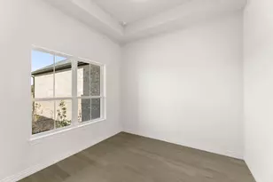 317 Slimp Blf, Azle, TX 76020 - Photo 4