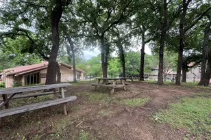 5718 Meadow Wood Ln, Fort Worth, TX 76112 - Photo 22