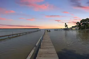 8913 Sunrise Point Ct, Fort Worth, TX 76135 - Photo 4