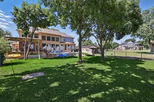 8913 Sunrise Point Ct, Fort Worth, TX 76135 - Photo 8