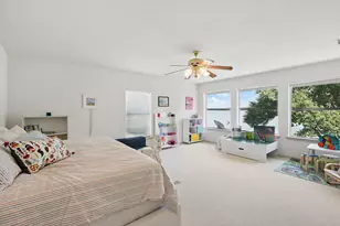 8913 Sunrise Point Ct, Fort Worth, TX 76135 - Photo 30