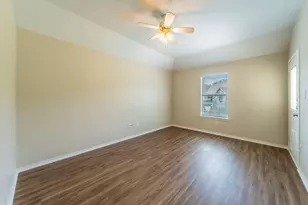 122 Sunburst Ct, Weatherford, TX 76087 - Photo 8