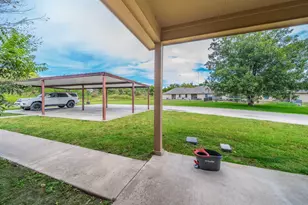 122 Sunburst Ct, Weatherford, TX 76087 - Photo 22