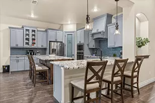 100 Knob Ct, Springtown, TX 76082 - Photo 8