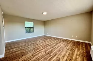 701 W Sycamore St, Denton, TX 76201 - Photo 4