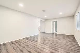 7805 Whitney Dr, White Settlement, TX 76108 - Photo 4