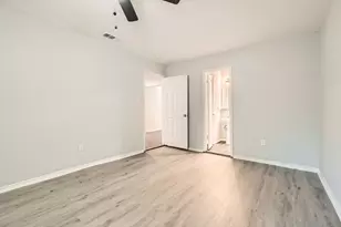 7805 Whitney Dr, White Settlement, TX 76108 - Photo 16