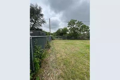 105 Oak Ridge Terrace, Weatherford, TX 76086 - Photo 18