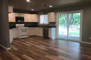 105 Oak Ridge Terrace, Weatherford, TX 76086 - Photo 4