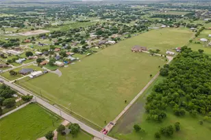 2500 County Rd 920, Crowley, TX 76036 - Photo 36