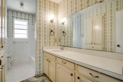 1905 County Rd 913, Joshua, TX 76058 - Photo 12