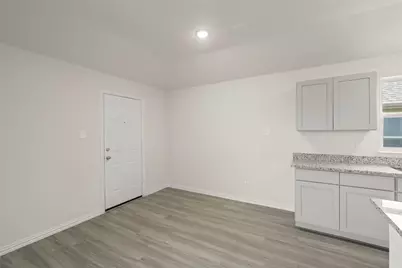 414 Rose Avenue, Cleburne, TX 76033 - Photo 18