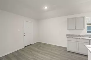 414 Rose Ave, Cleburne, TX 76033 - Photo 18