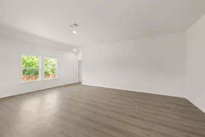 1601 Annabelle Street, Cleburne, TX 76031 - Photo 10