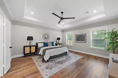 10221 Creekside Lane, Waco, TX 76712 - Photo 12