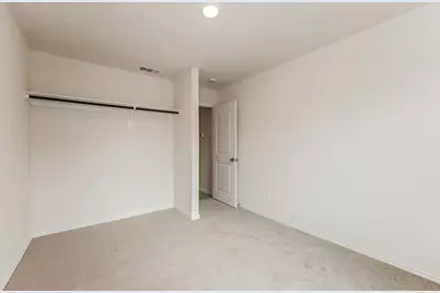 1300 N Brazos Avenue, Cleburne, TX 76031 - Photo 16
