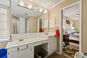 905 Birkshire Dr, Lewisville, TX 75077 - Photo 14